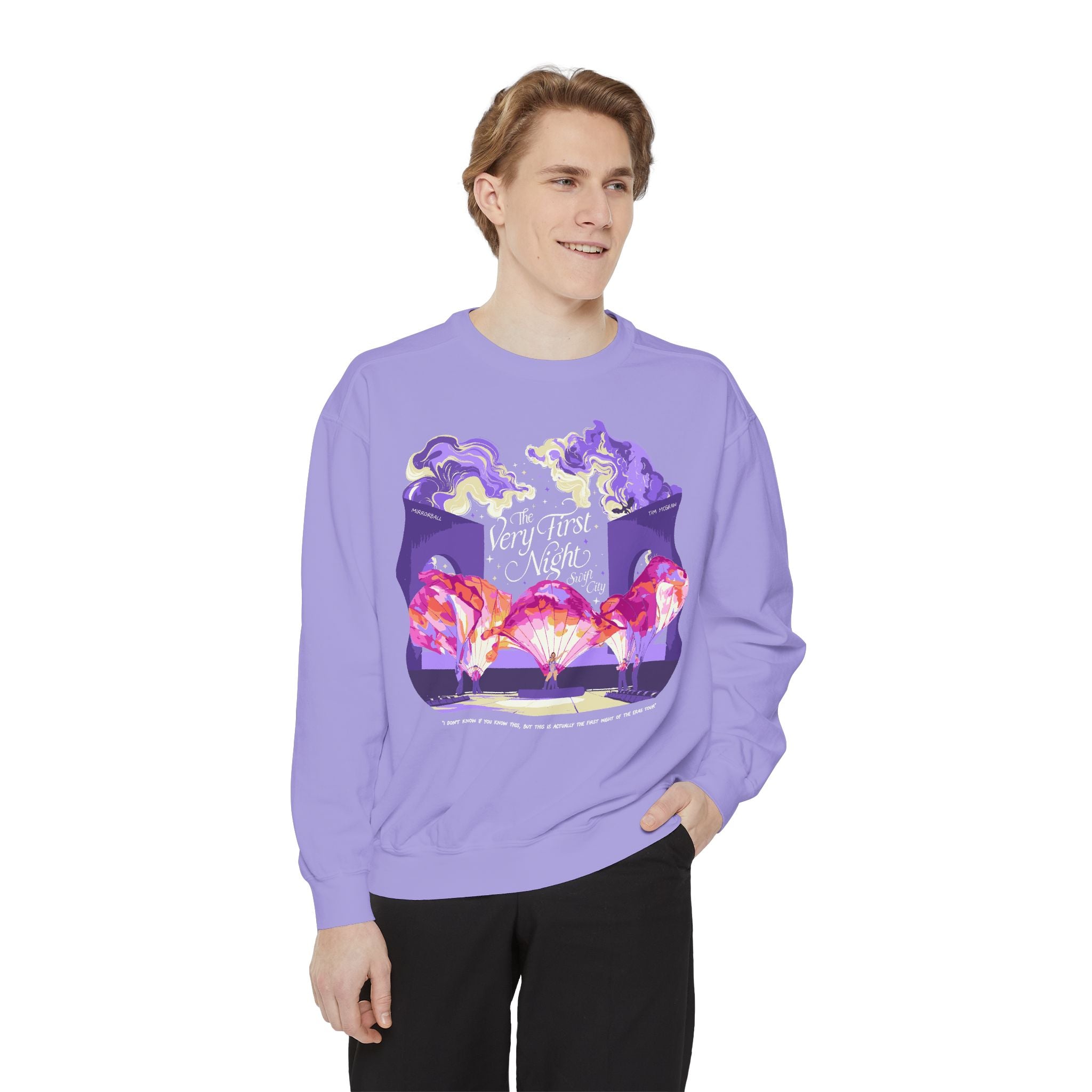 Night One Glendale, Eraszona Eras Crewneck