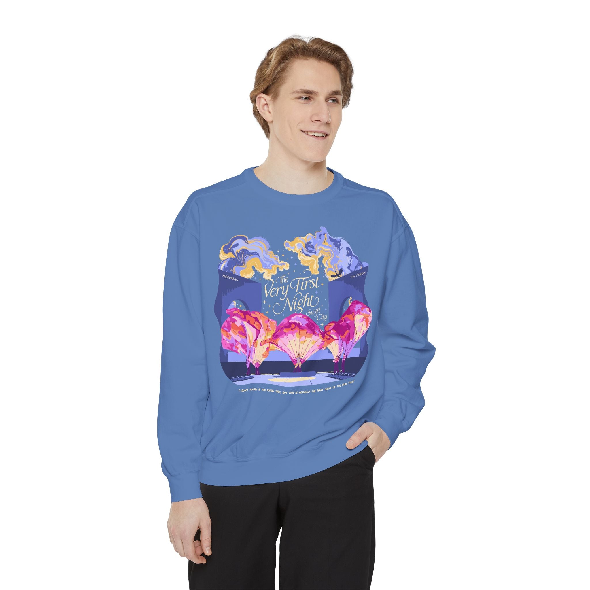 Night One Glendale, Eraszona Eras Crewneck