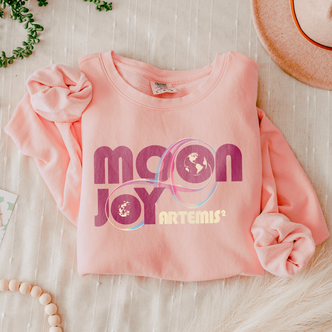 Artemis Moon Joy Lightweight Crewneck