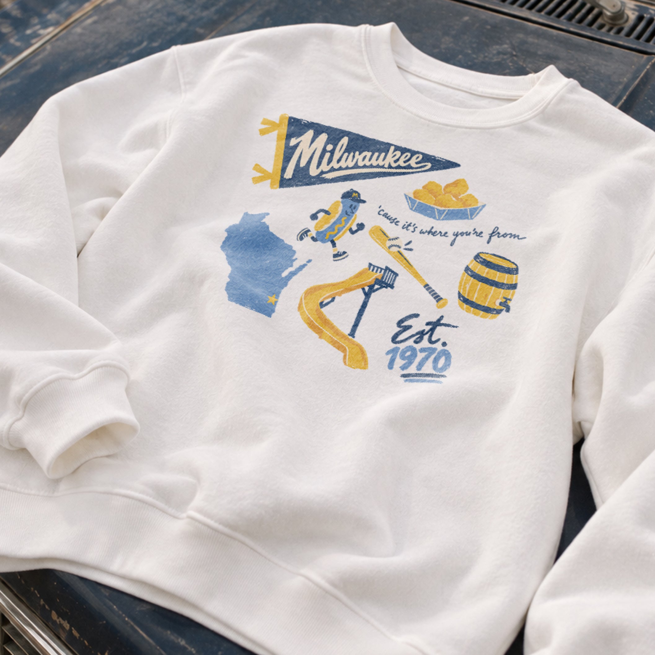 Milwaukee Forever Crewneck in White